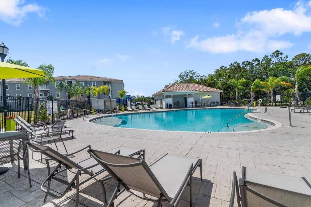 Elegant 2 Bed/2 Bath Apartment In Melbourne Fl Экстерьер фото