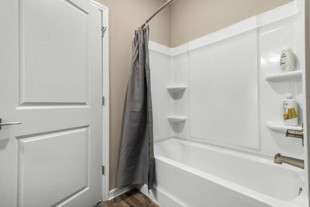 Elegant 2 Bed/2 Bath Apartment In Melbourne Fl Экстерьер фото